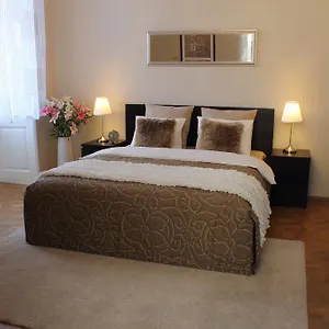  Apartamento Royal Celakovskeho Sady República Checa