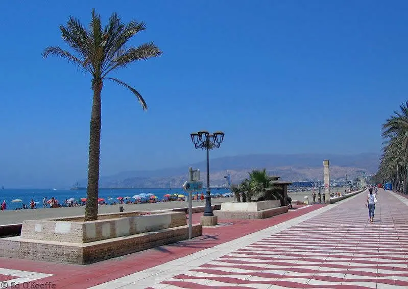Apartment Apartamentos 16:9 Playa Suites Almeria