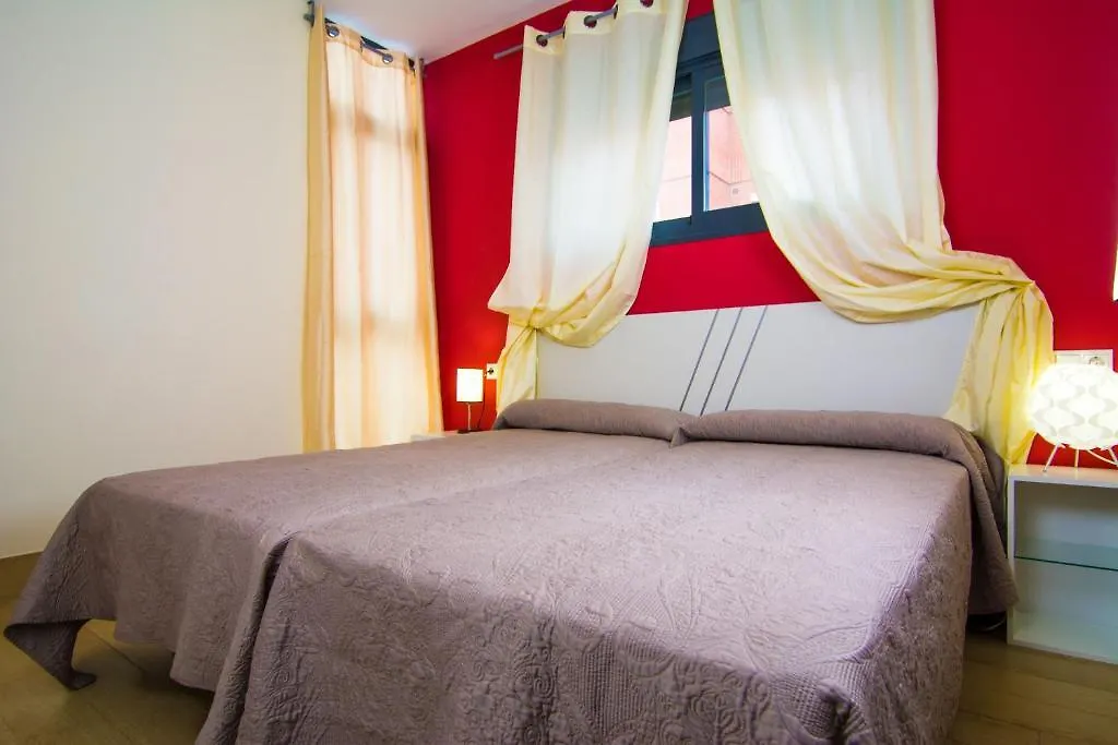 Apartamentos 16:9 Playa Suites Almeria