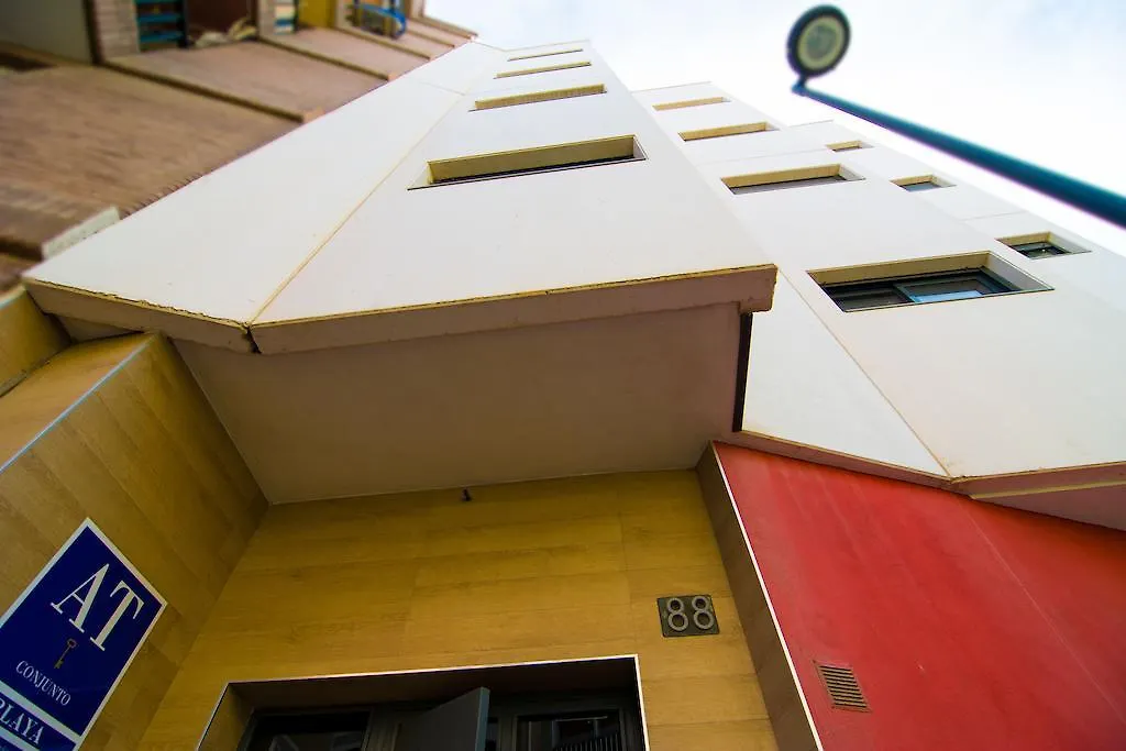Apartamentos 16:9 Playa Suites Almeria 0*,  Spain